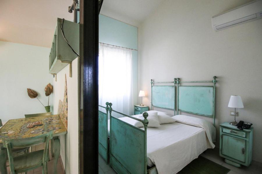 Lucciole Nella Nebbia Hotel Stellata Luaran gambar