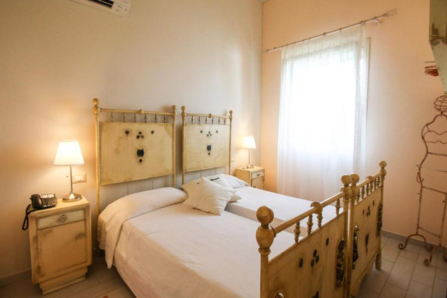 Lucciole Nella Nebbia Hotel Stellata Luaran gambar
